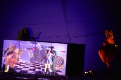 Alice on the Run  049 * 5616 x 3744 * (8.38MB)